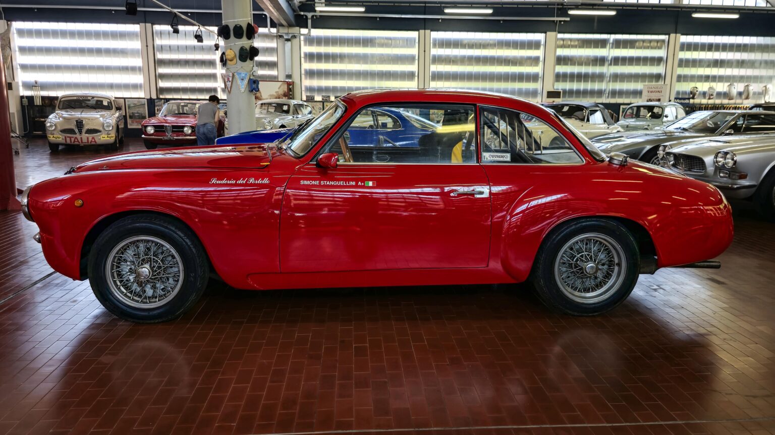 Alfa Romeo 1900 SS Coupe