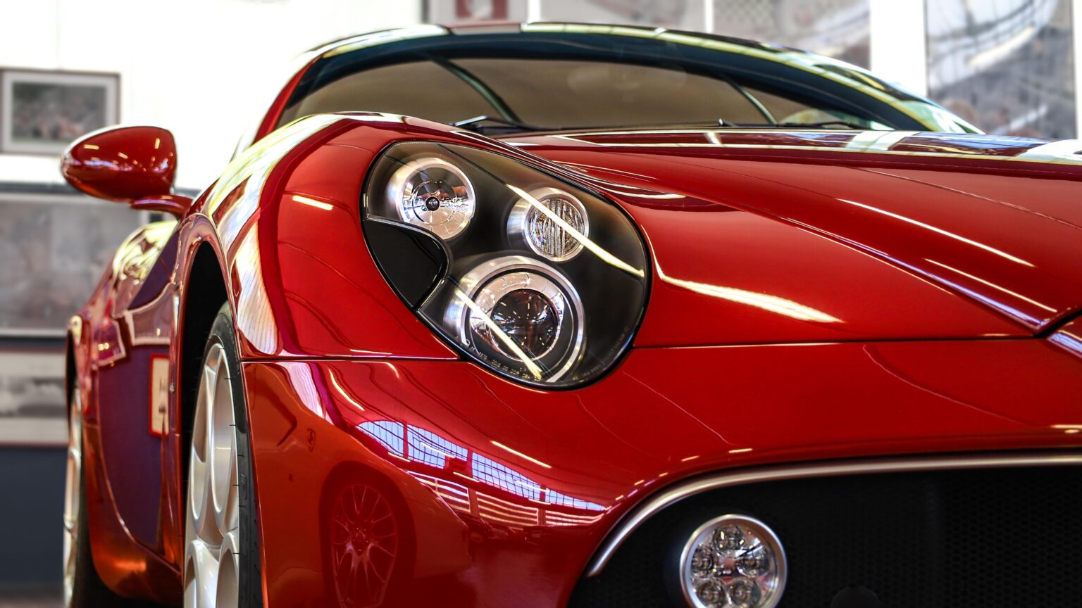 Alfa Romeo 8C Competizione
