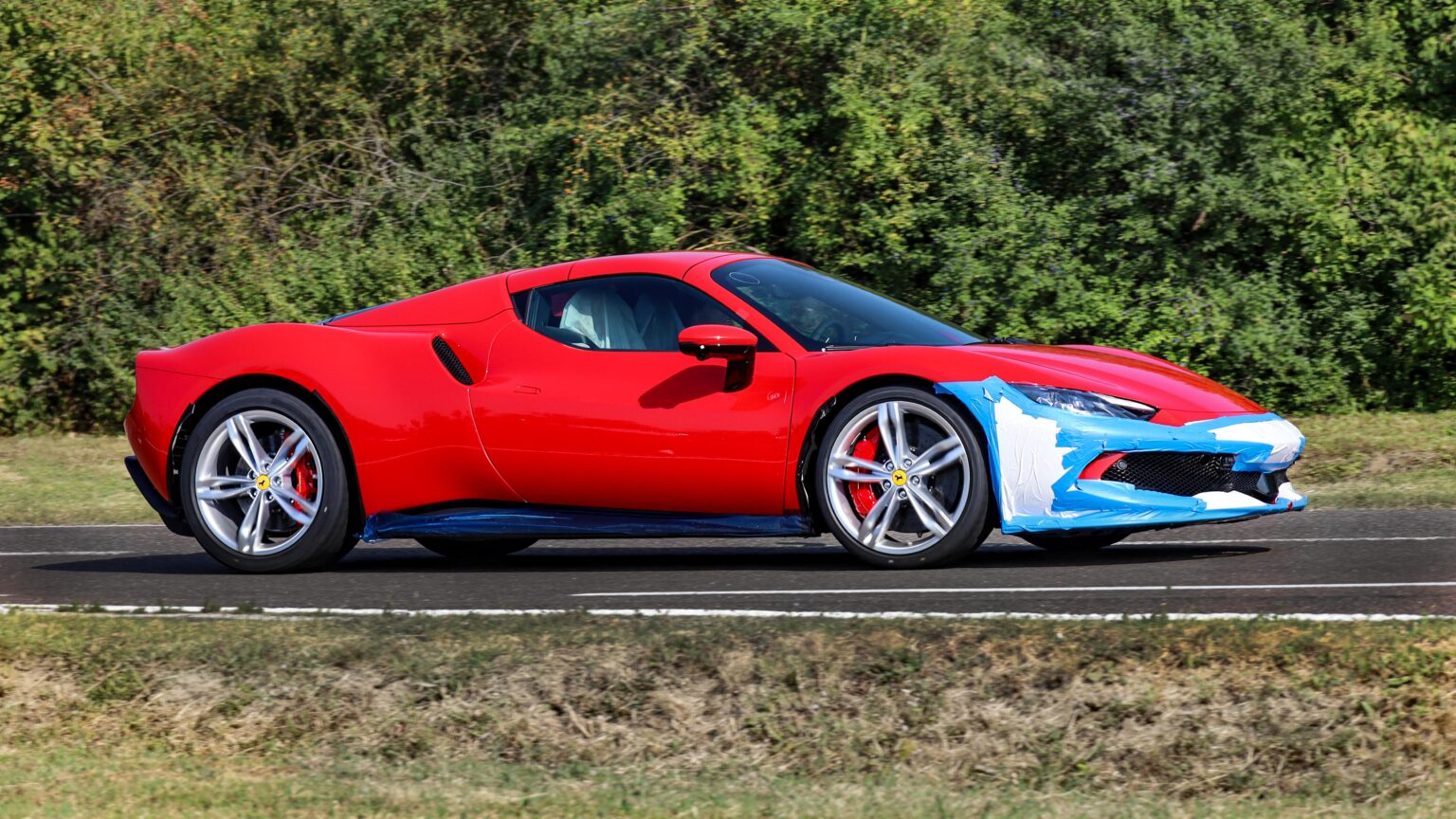 Ferrari 296