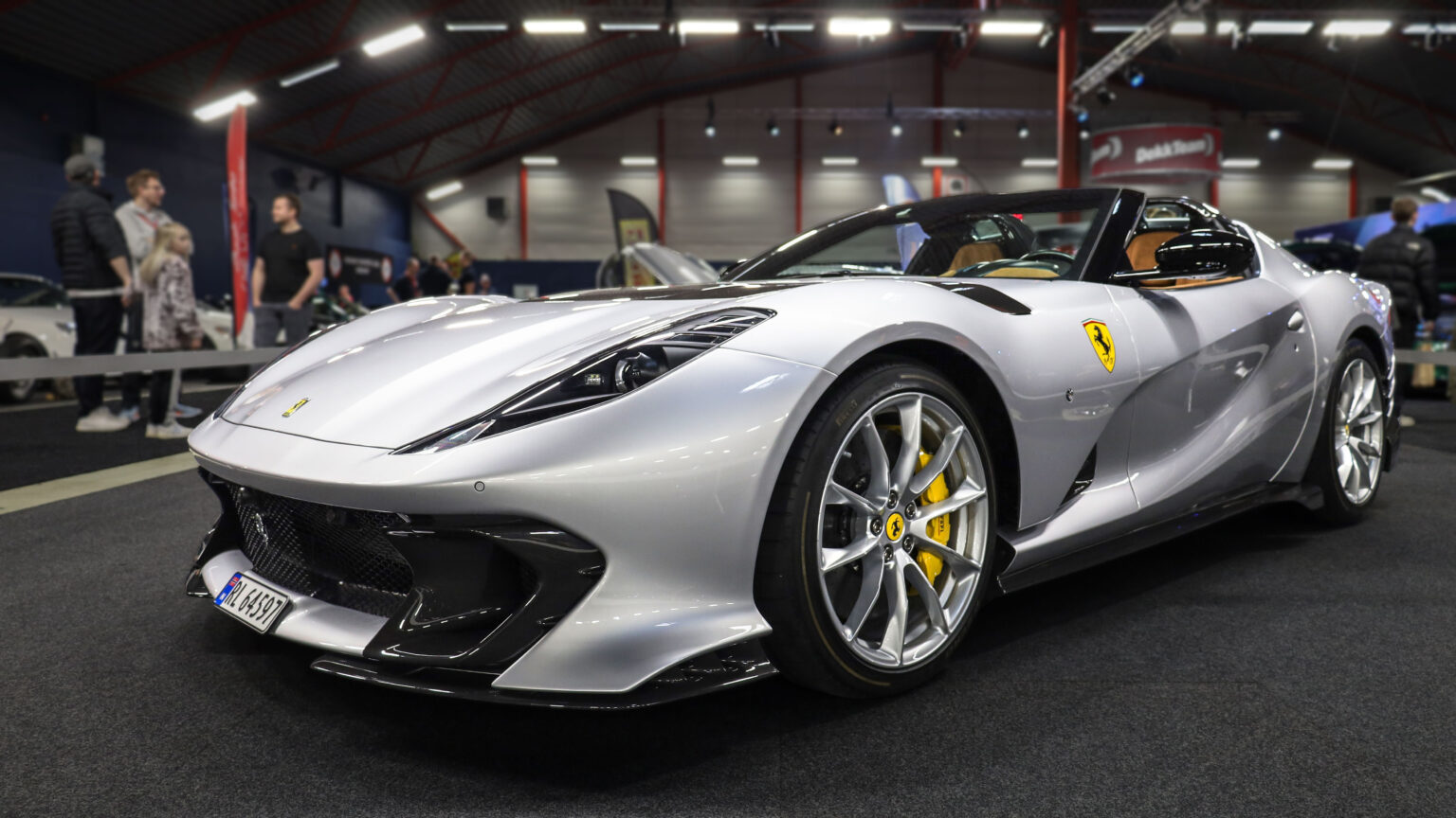 Ferrari 812 Competizione A