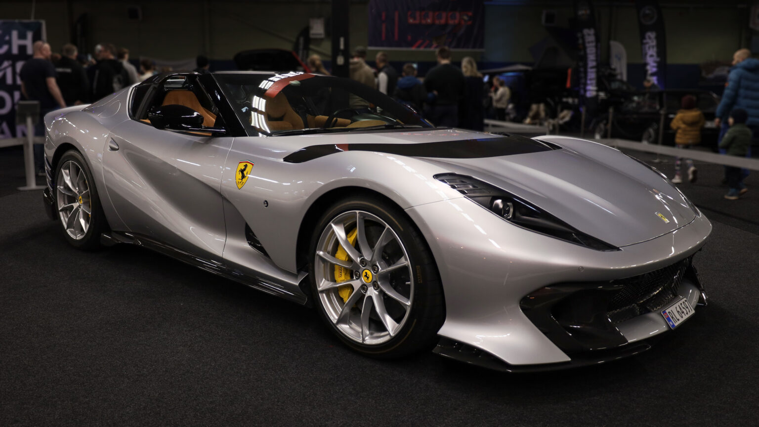 Ferrari 812 Competizione A