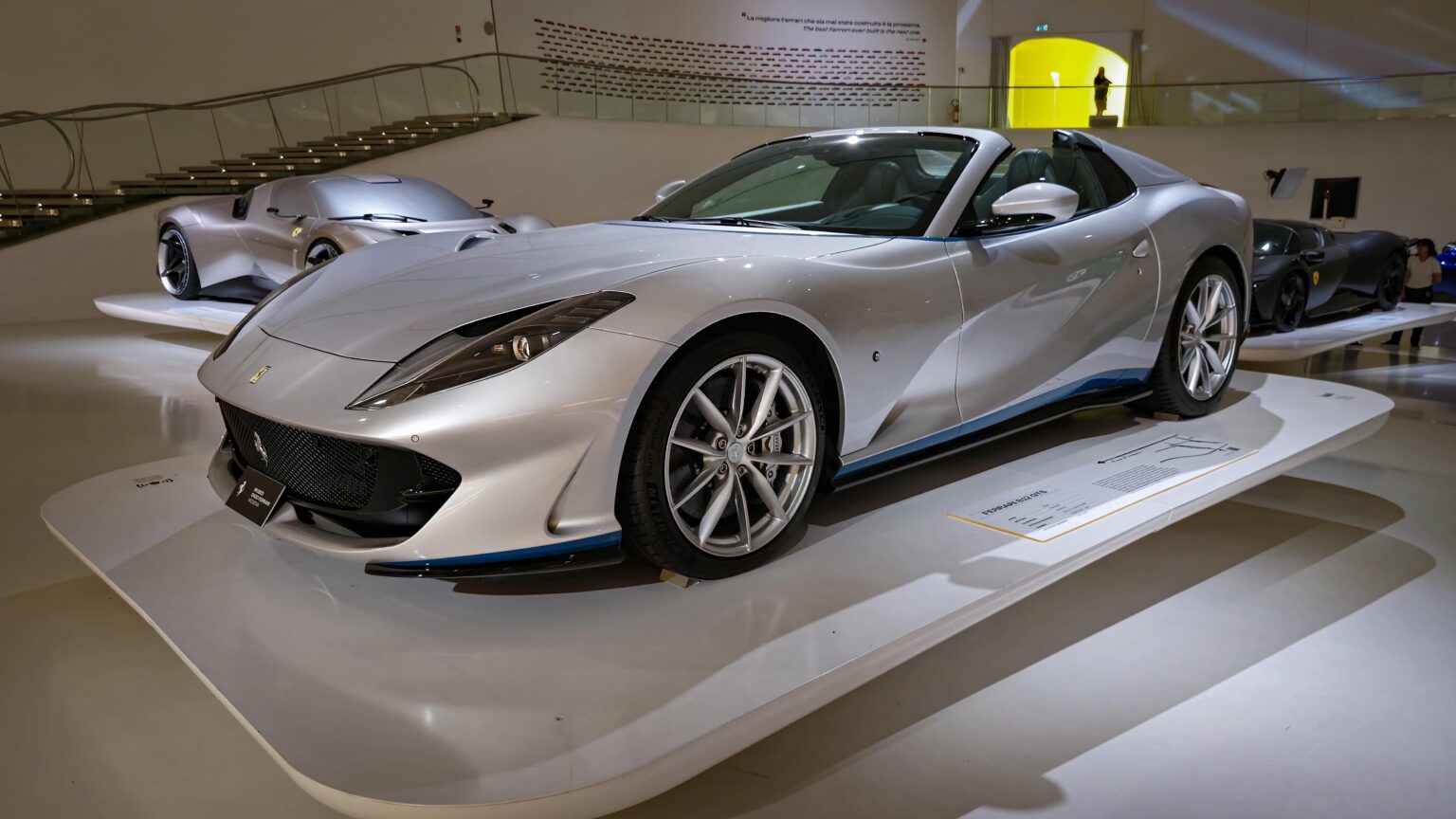 Ferrari 812 GTS