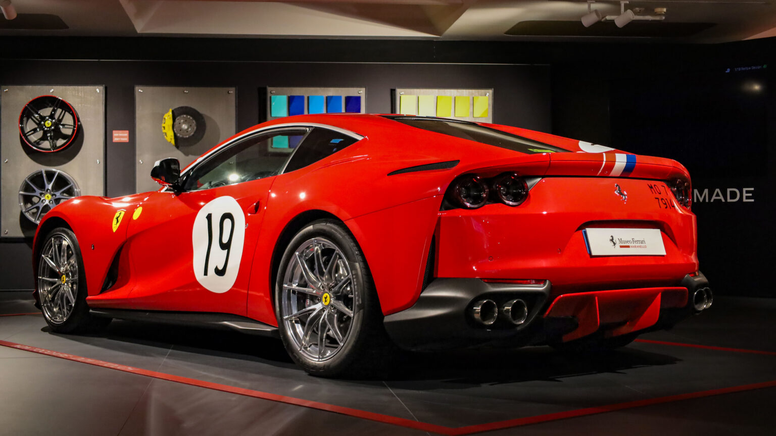 Ferrari 812 Superfast
