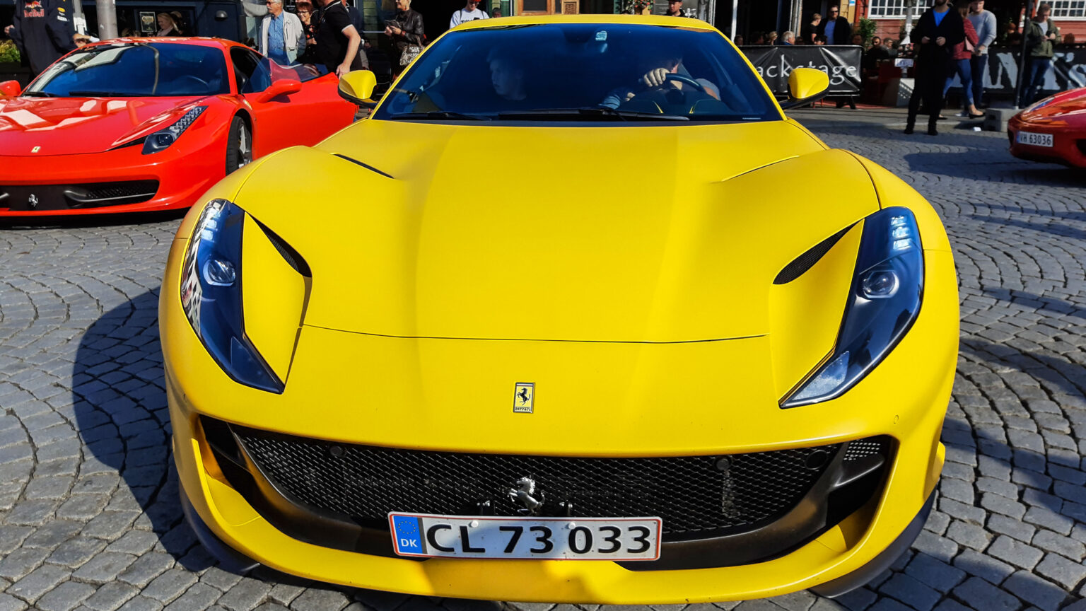 Ferrari 812 Superfast