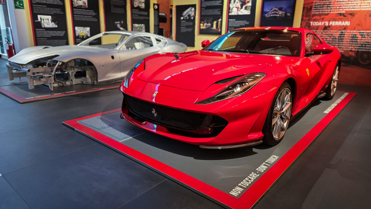 Ferrari 812 Superfast 