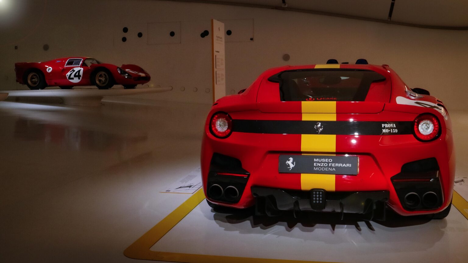 Ferrari F12tdf 