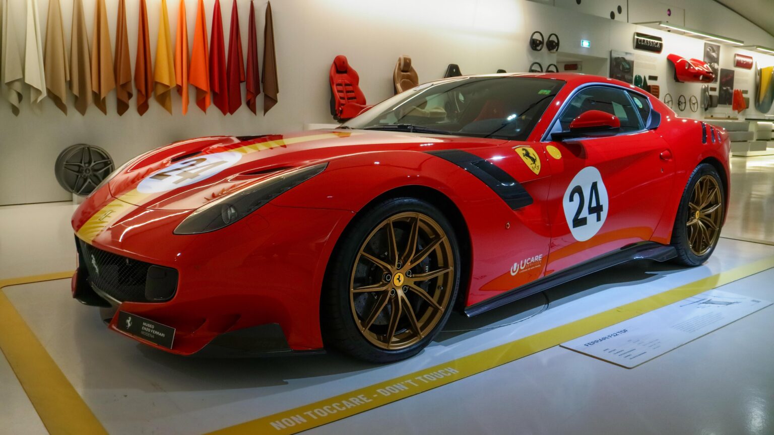 Ferrari F12tdf 