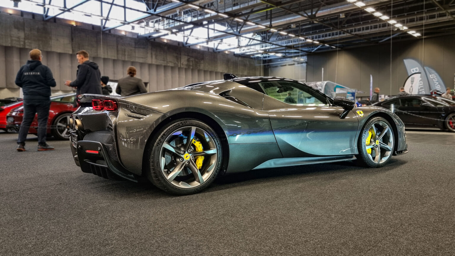 Ferrari SF90
