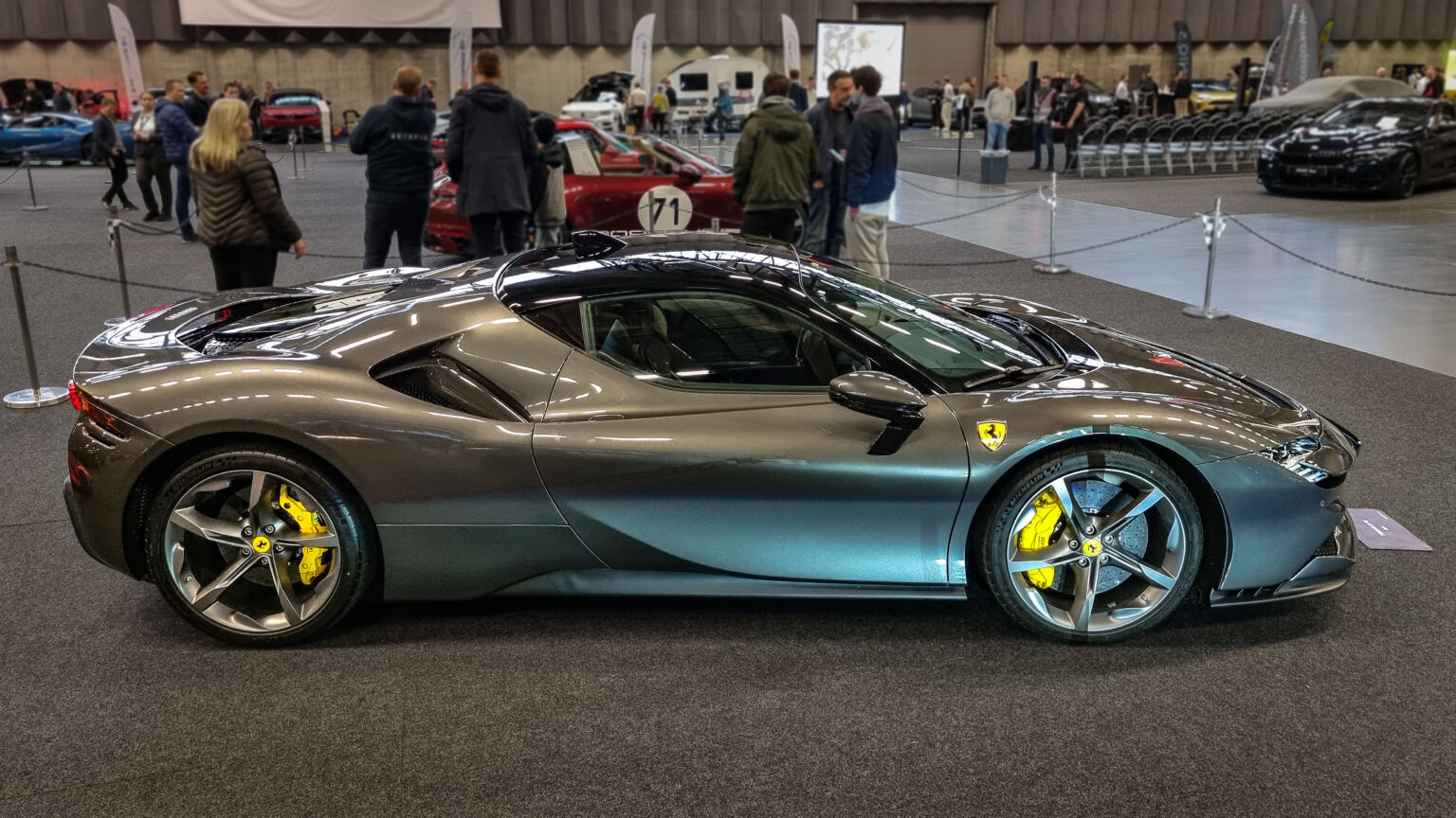 Ferrari SF90