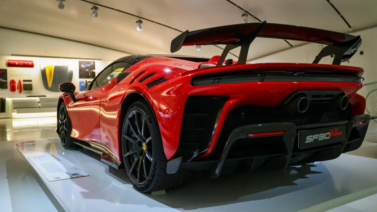 Ferrari SF90 XX