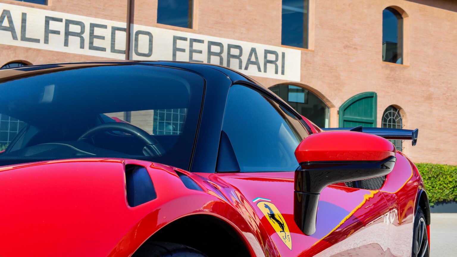 Ferrari SF90 XX