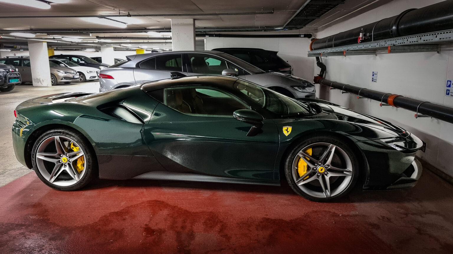 Ferrari SF90 