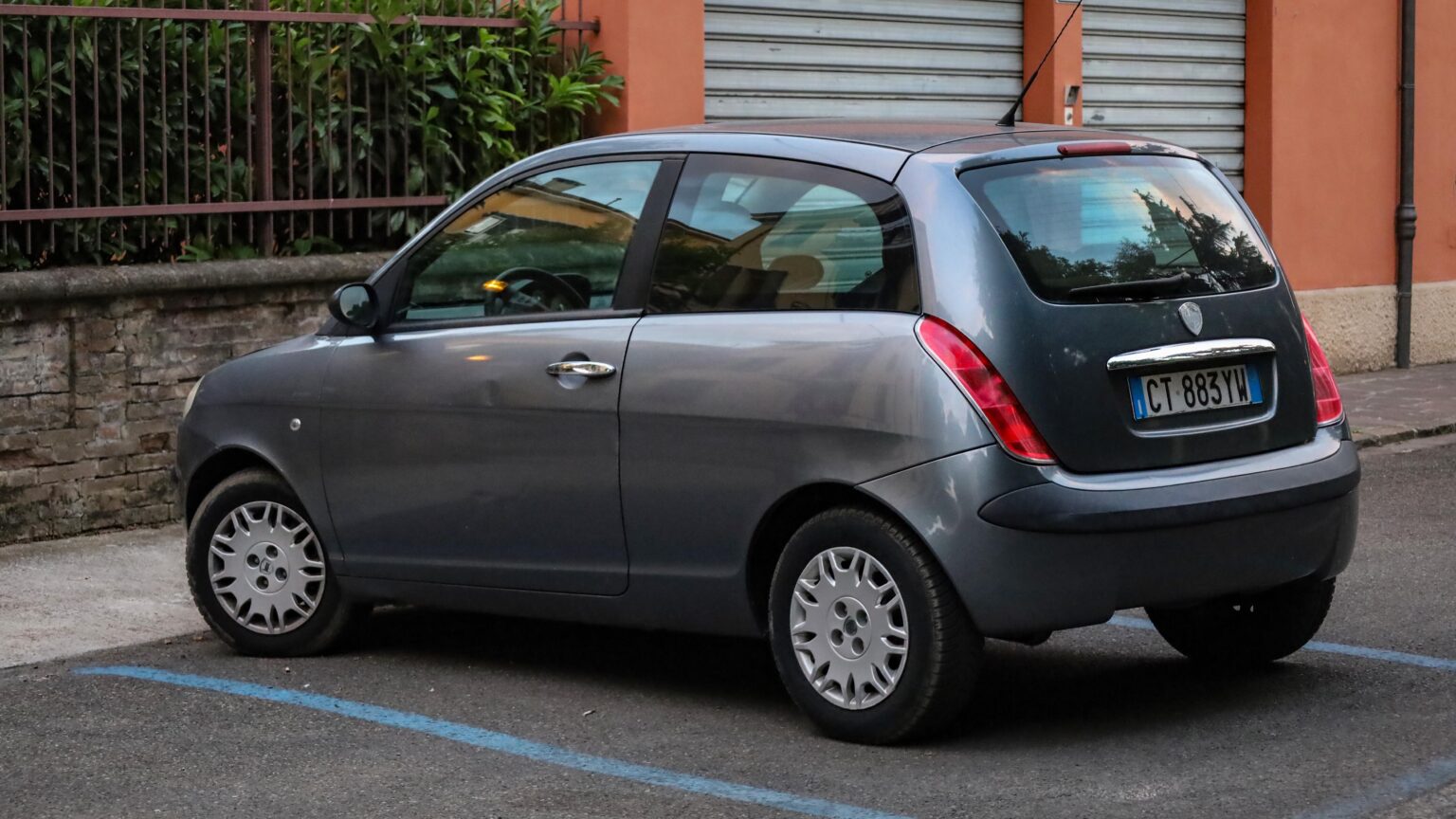 Lancia Y