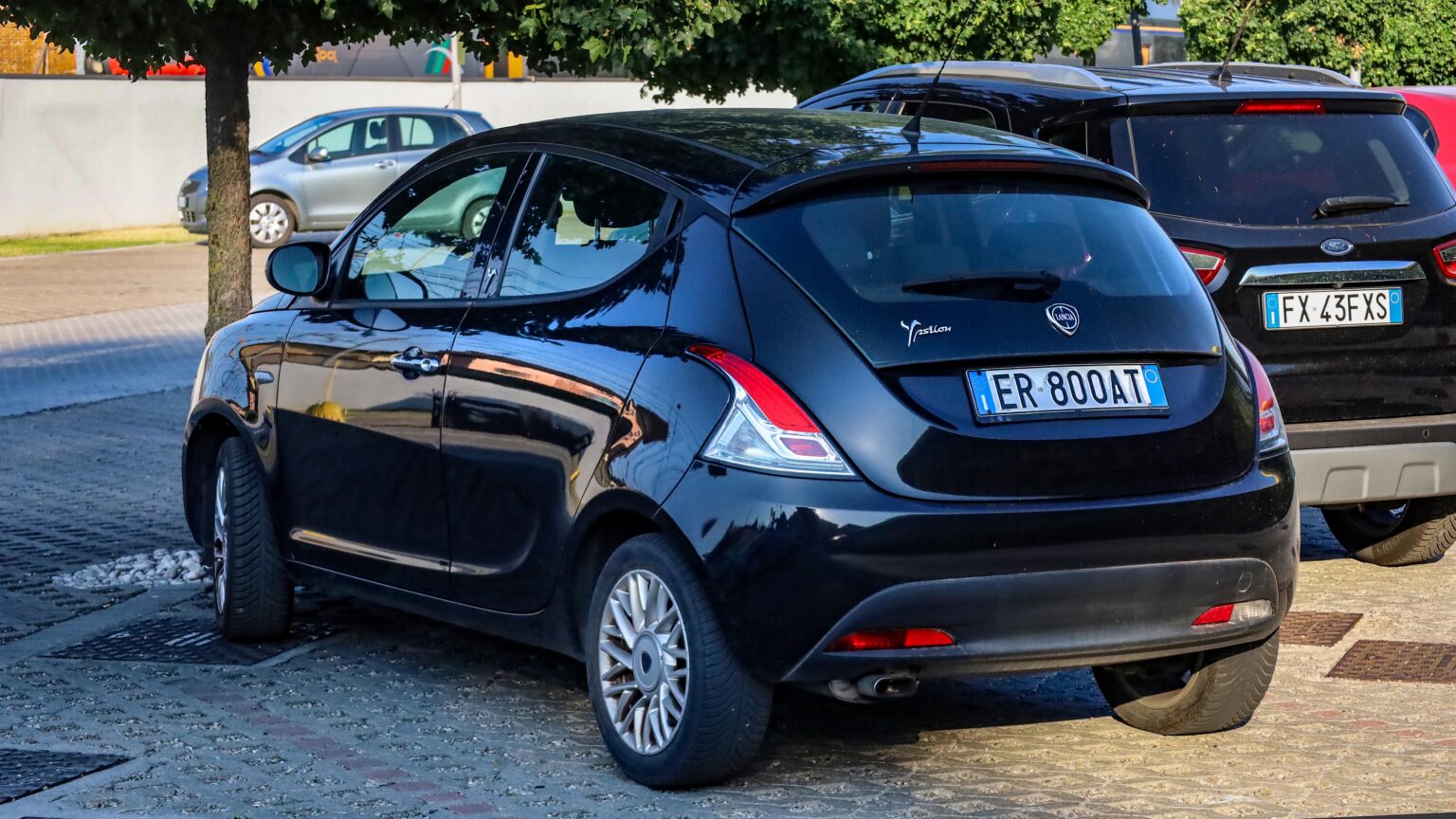 Lancia Ypsilon