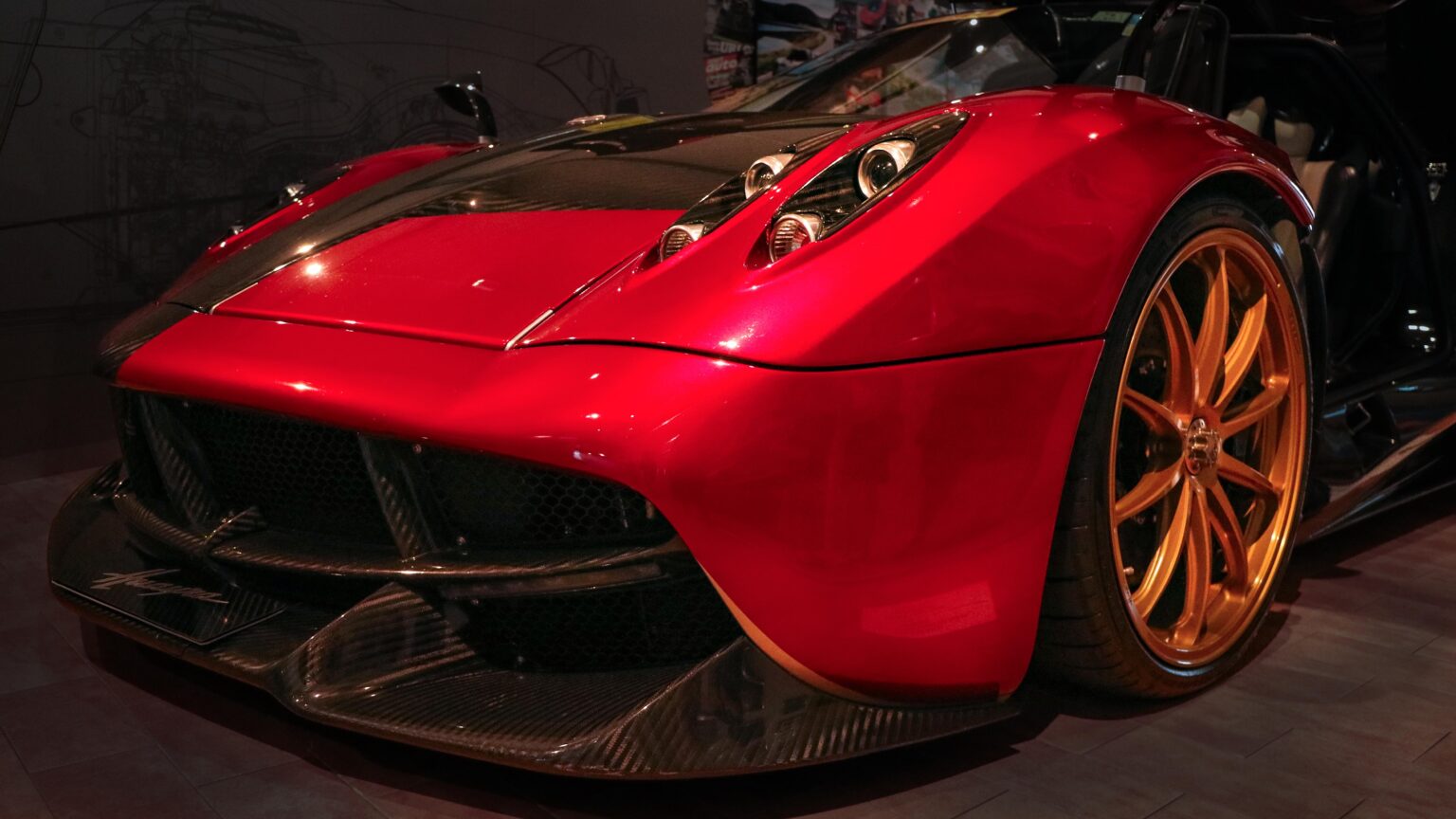 Pagani Huayra 