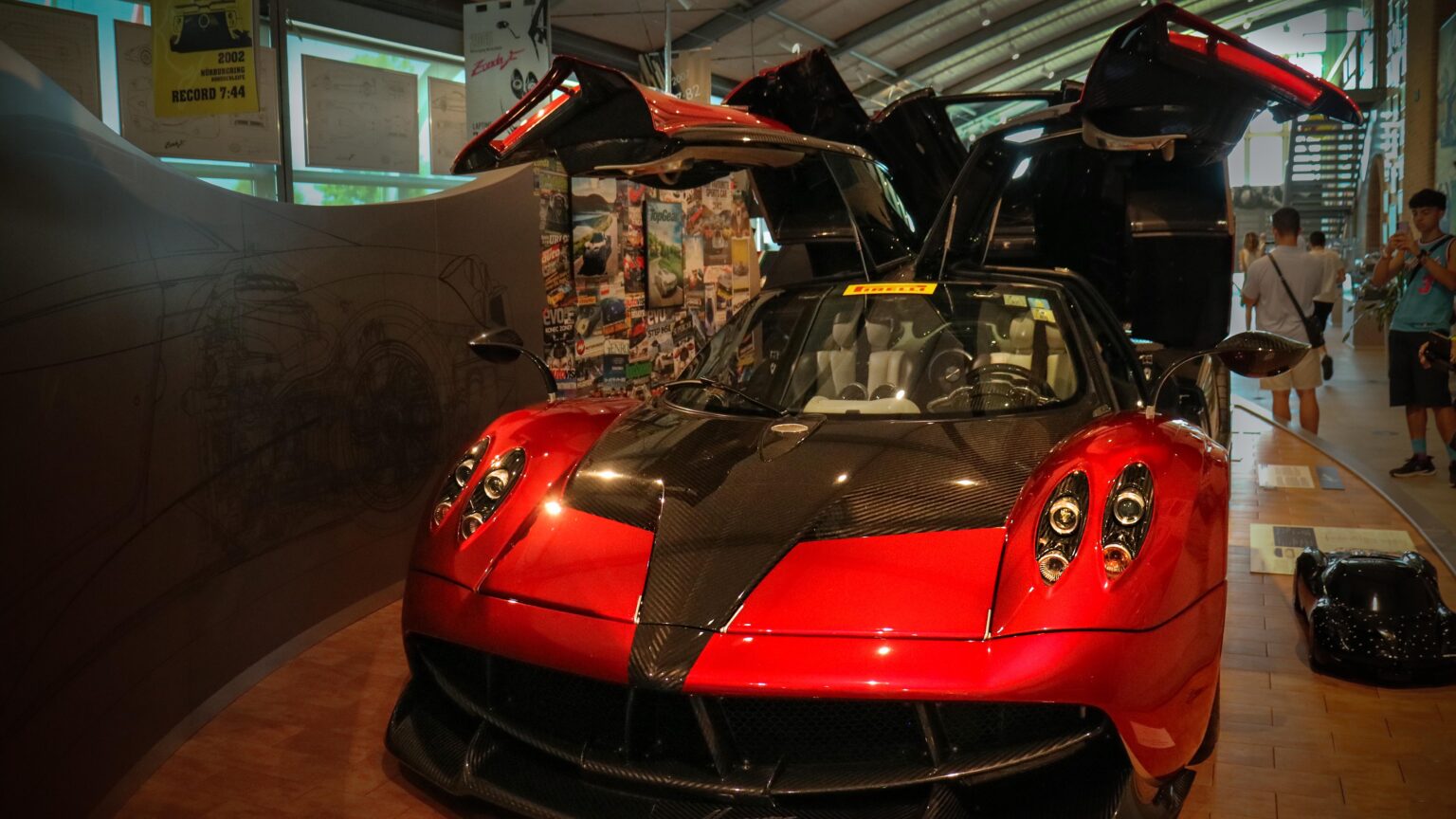 Pagani Huayra 2011