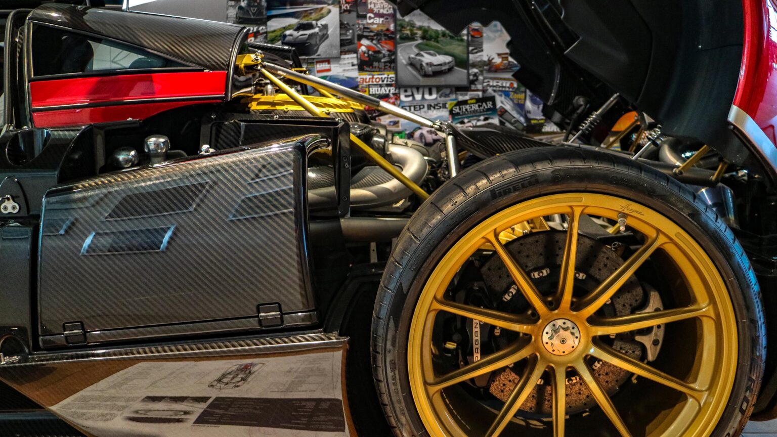 Pagani Huayra