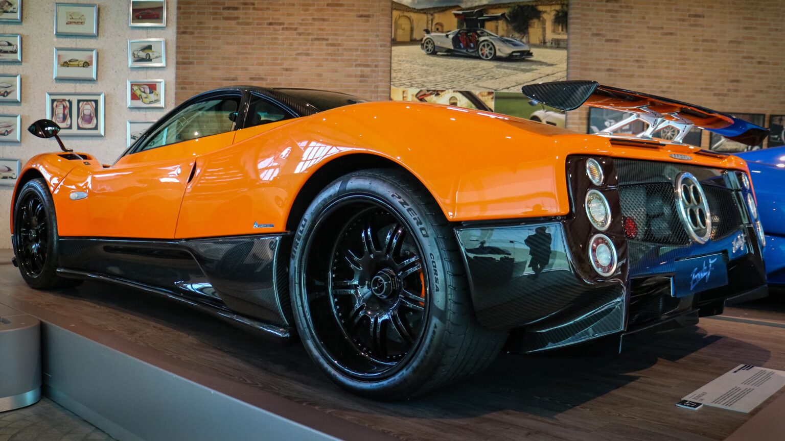 Pagani Zonda F 