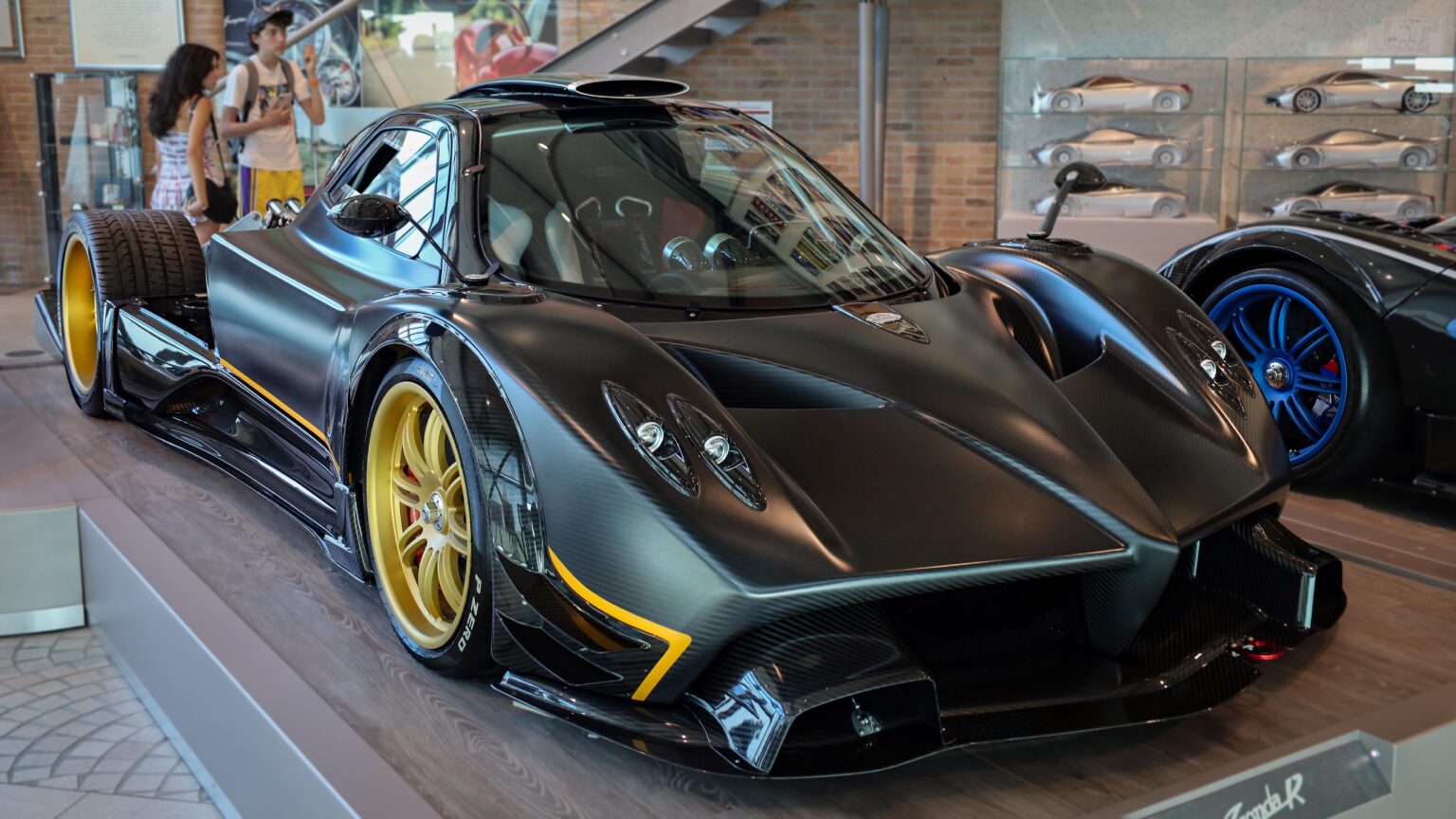 Pagani Zonda R