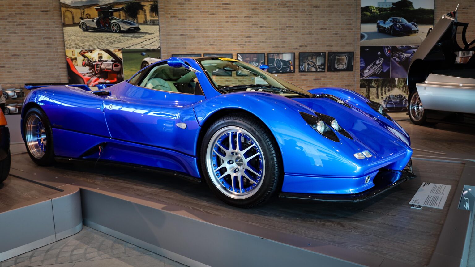 Pagani Zonda S 