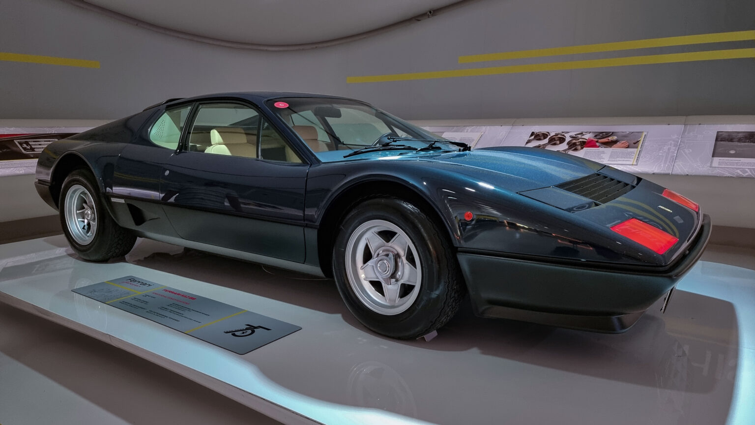 Ferrari BB 512