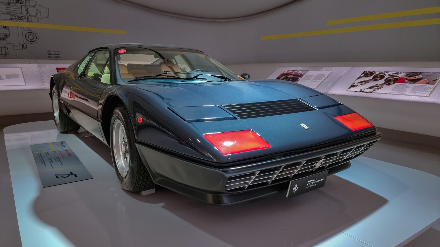 Ferrari BB 512