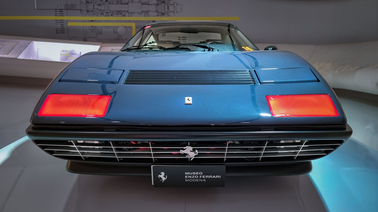 Ferrari BB 512