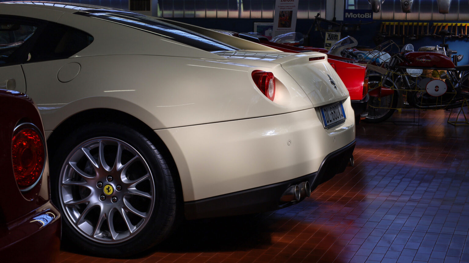 Ferrari 599
