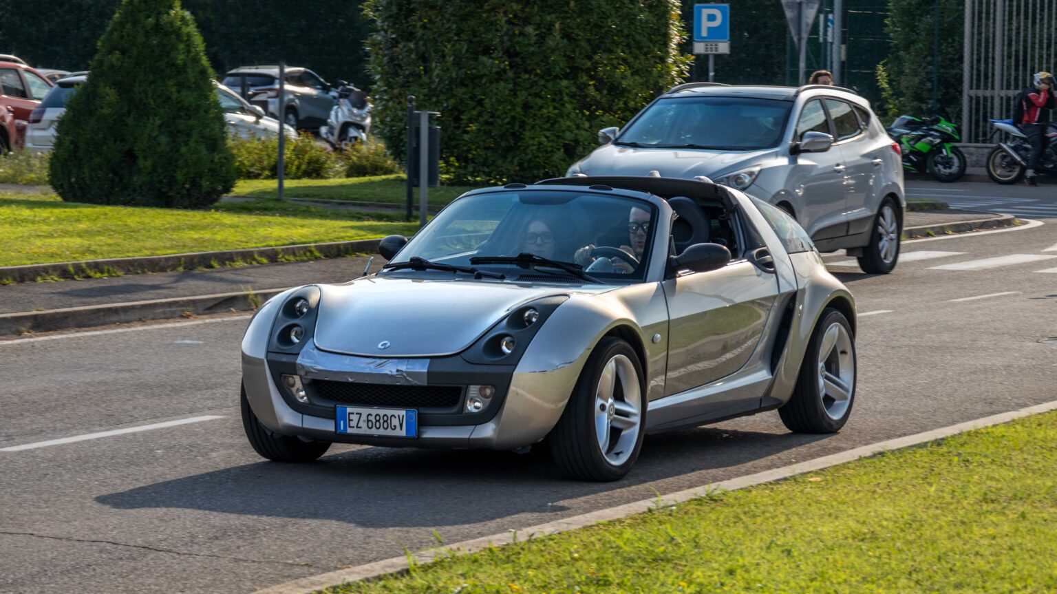 Smart-Coupe-in-Italy