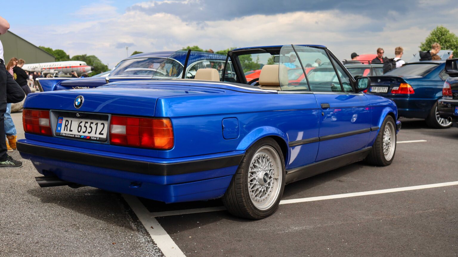 BMW-325-i-Cabriolet-E30