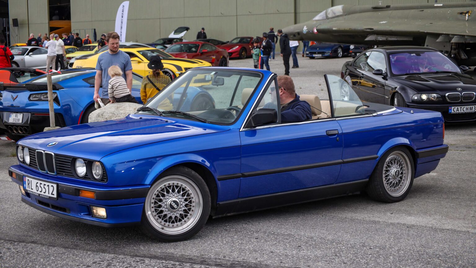 BMW-325-i-Cabriolet-E30-1990