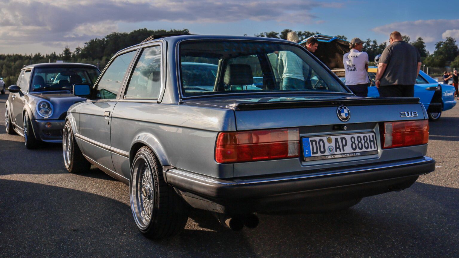 BMW-E30-sundown