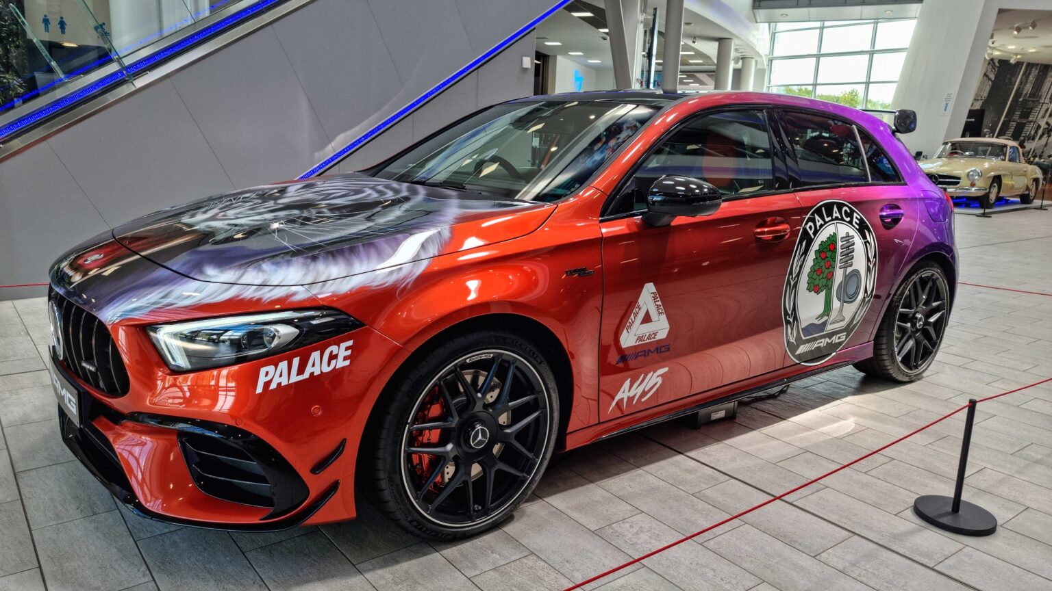 Mercedes-Benz-A-45-AMG-Palace