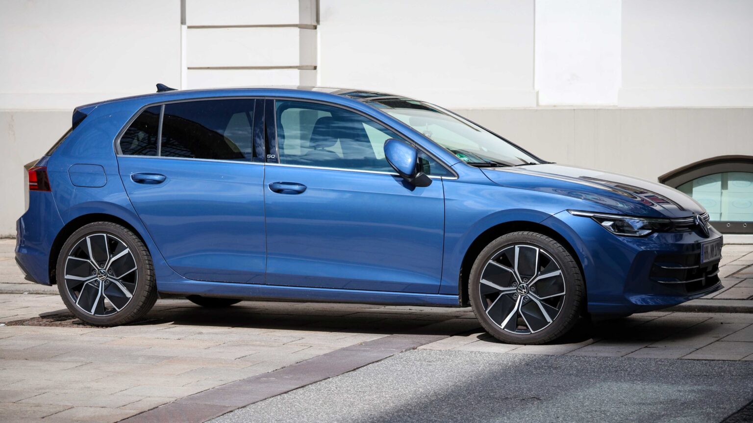 Volkswagen-Golf-mk8