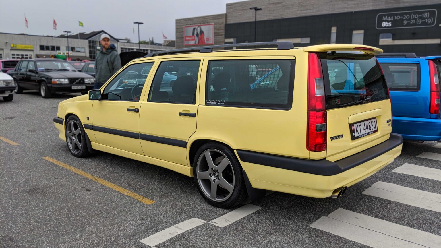Volvo-850-T5R