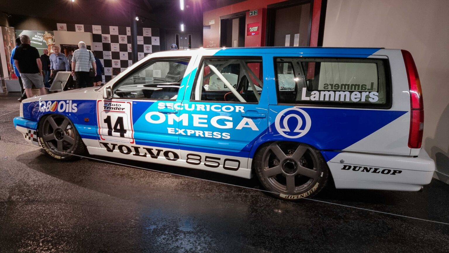 Volvo-850R-BTCC-at-Silverstone-Museum