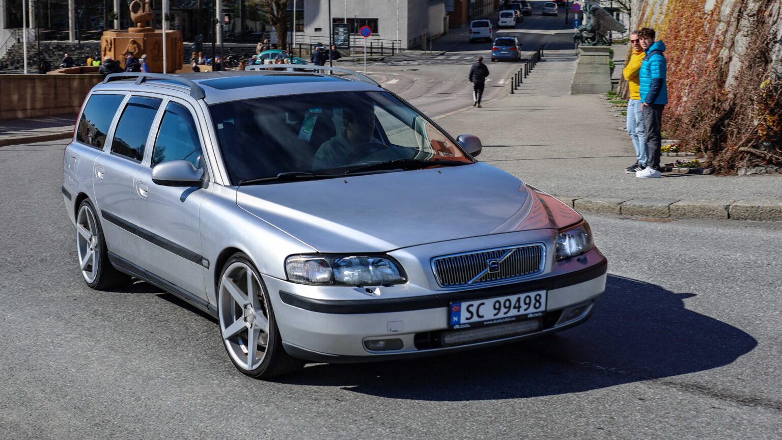 Volvo-V70-2,4-Turbo