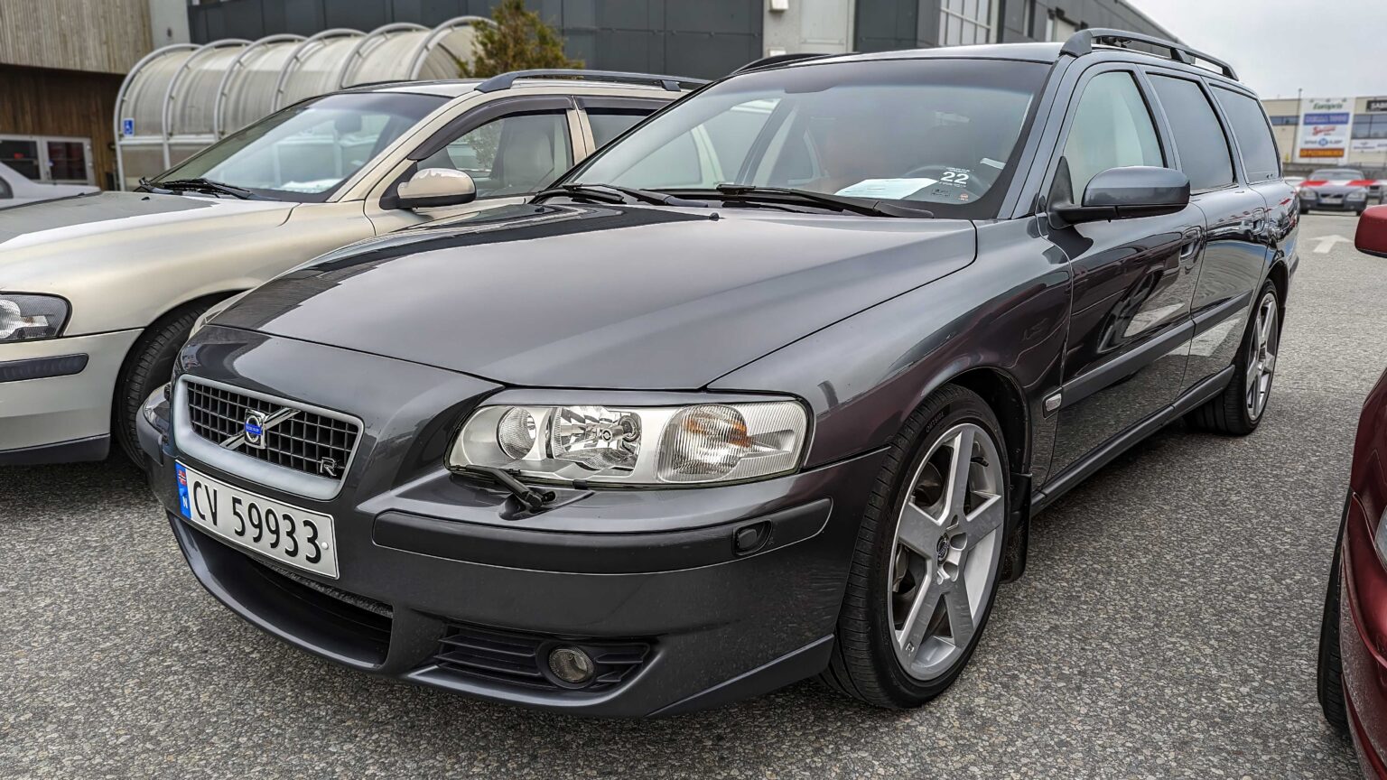 Volvo-V70-R-2003