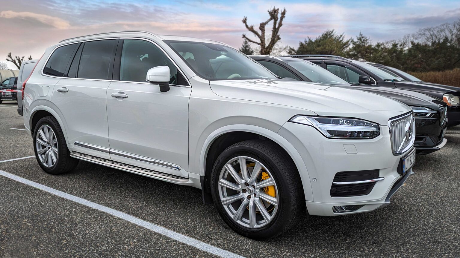 Volvo-XC90-D5-AWD-2017