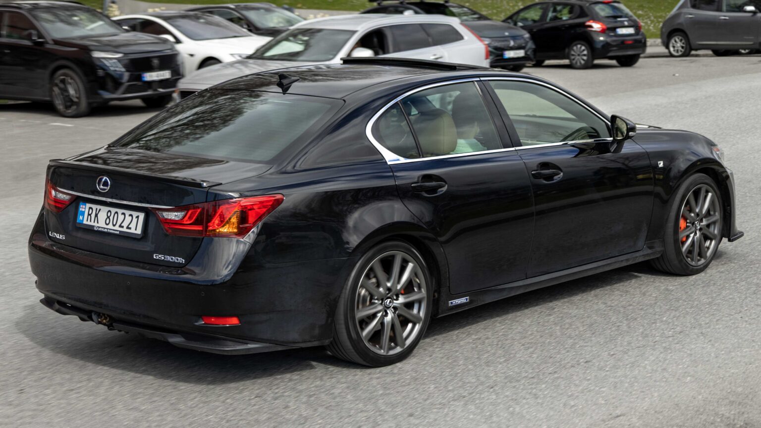 Lexus-GS-300h-F-Sport