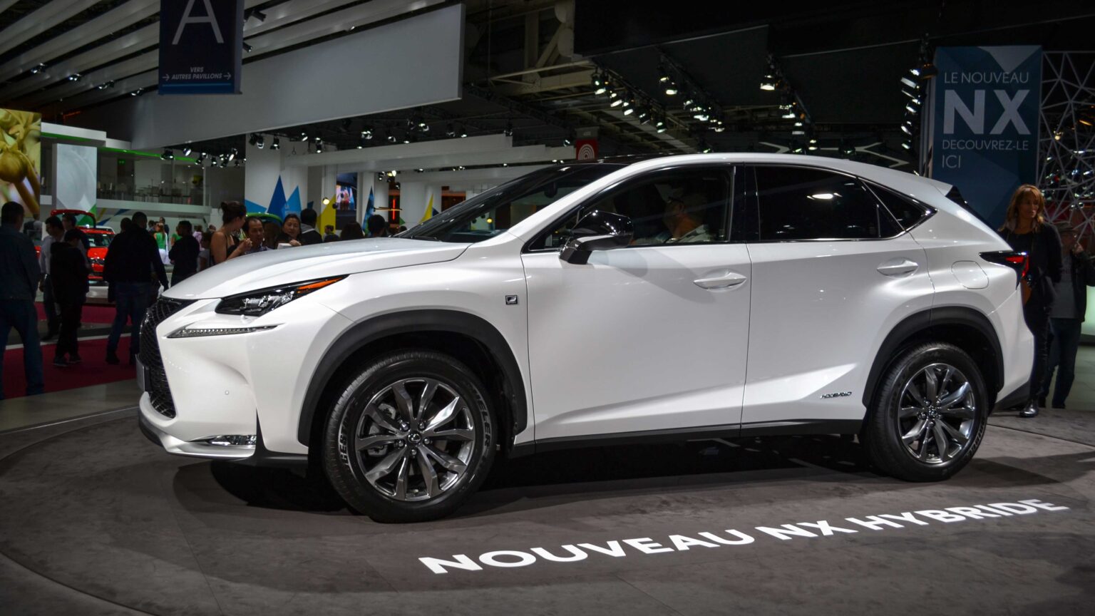 Lexus-NX-300h-F-Sport-2016