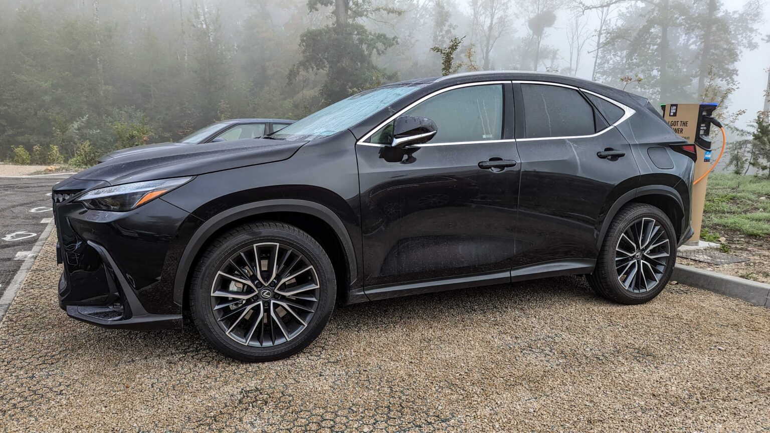 Lexus-NX-450h-2023