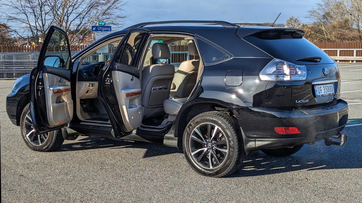 Lexus-RX-400h-2007-black-open