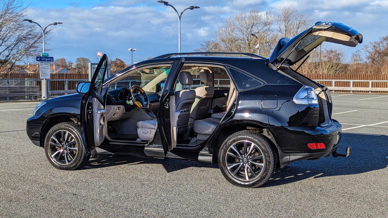 Lexus-RX-400h-2007-black-open-tail