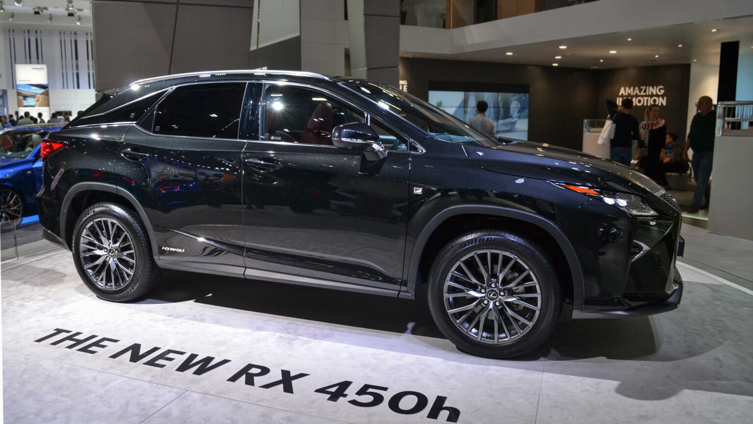 Lexus-RX-450h-F-Sport-2019