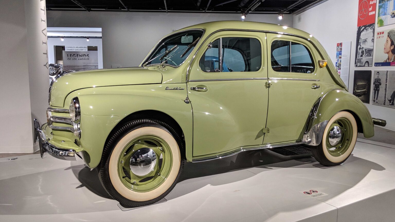 Renault-4CV