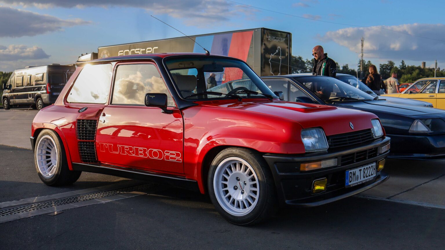 Renault-5-Turbo-2-red