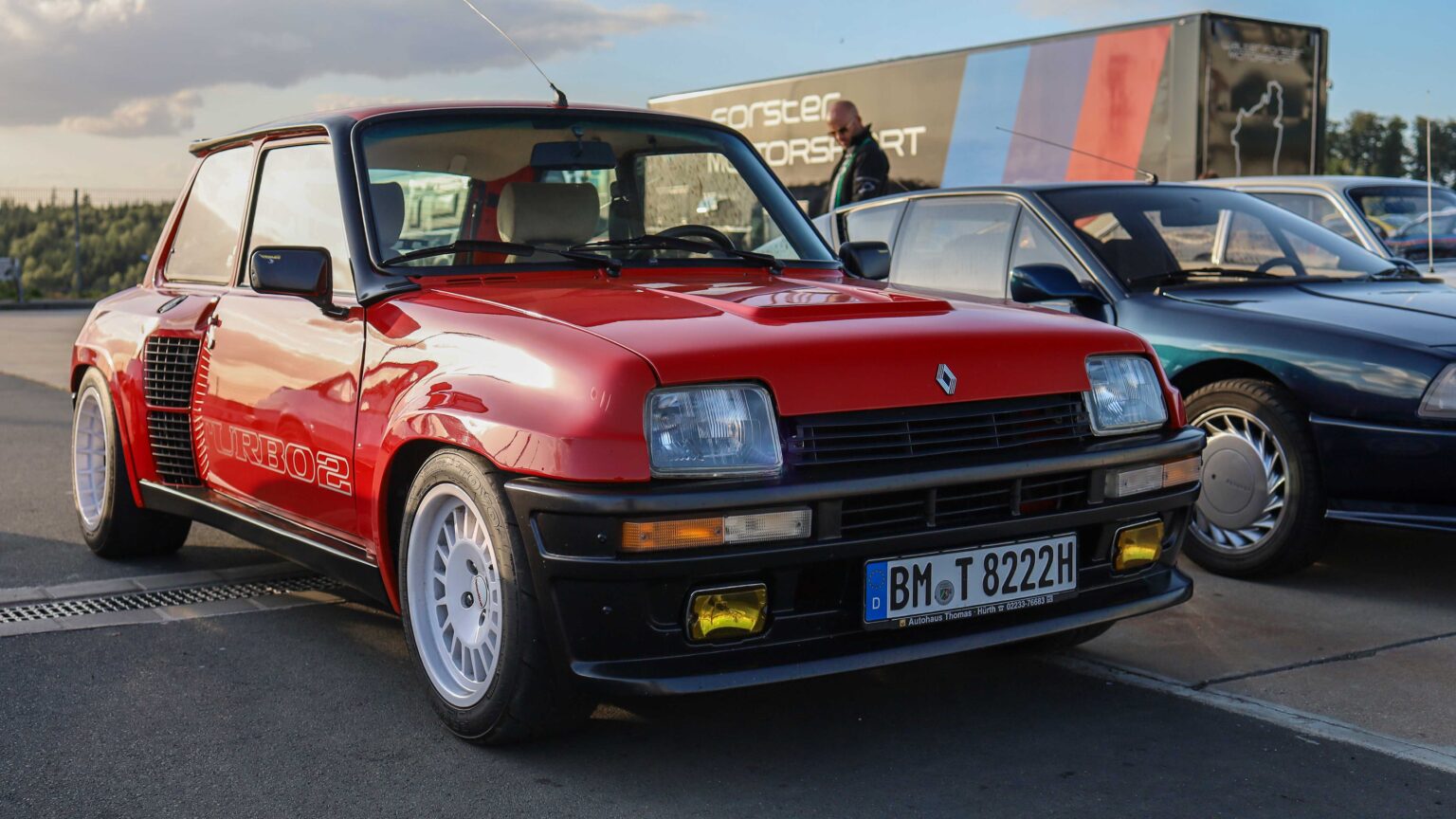 Renault-5-Turbo-red