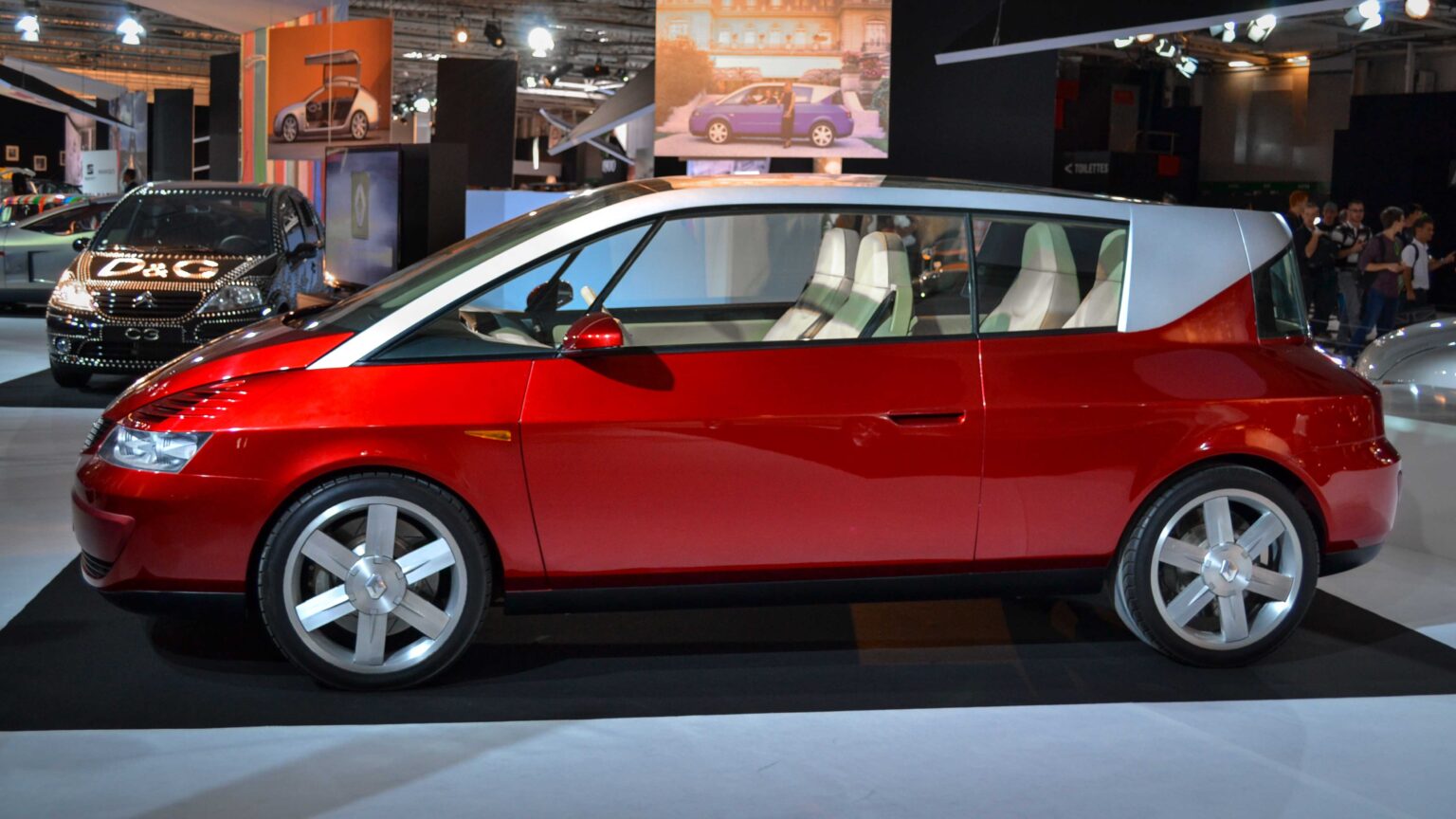 Renault-Avantime-side