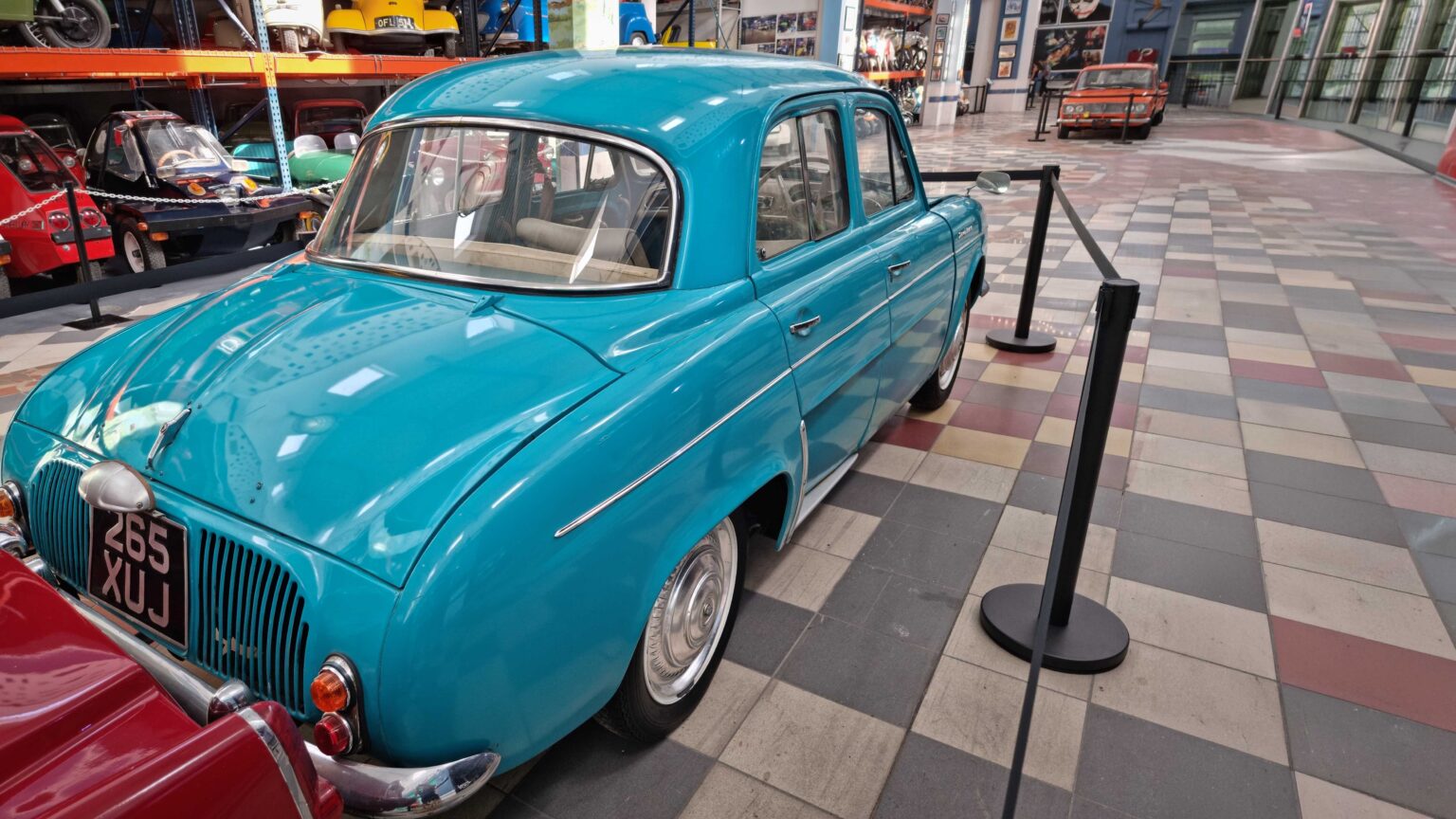 Renault-Dauphine-in-Orlando